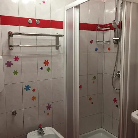 Petit Bijou * Βαρένα