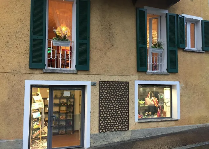 Petit Bijou Apartment Varenna